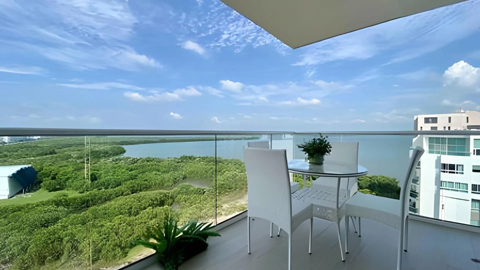 Martinique Apartment Cartagena